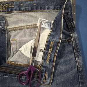 American Eagle Jeans Mens 36x36 Blue Fade 100% Cotton Relaxed Straight